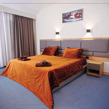 Karvan Hotel-Sanatorium Naftalan Kültér fotó